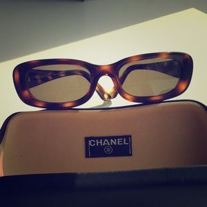 Genuine CHANEL sunglasses
